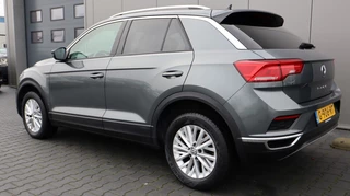 Volkswagen T-Roc - afbeelding nr 2