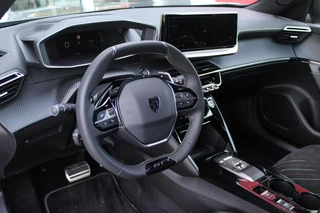 Peugeot 2008 Peugeot 2008 1.2 130PK AUTOMAAT GT PACK | NAVIGATIE | FULL LED KOPLAMPEN | DRAADLOZE APPLE CARPLAY/ANDROID AUTO | ADAPTIVE CRUISE CONTROL | CAMERA VOOR + ACHTER | CLIMATE CONTROL | LICHTMETALEN VELGEN 17