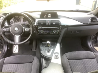 BMW 3 Serie BMW 3 Serie Touring 330i X-Drive Aut. M-Sport - afbeelding nr 9