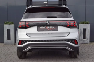Volkswagen T-Cross Volkswagen T-Cross 1.0 TSI DSG R-Line 116pk /Navi/ Camera/Trekhaak afnb/ACC/ App-Co - afbeelding nr 8