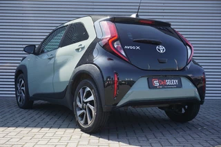 Toyota Aygo Toyota Aygo X 72PK Pulse AUTOMAAT CARPLAY | STOELVERW. | CAMERA | ADAPTIVE! - afbeelding nr 3