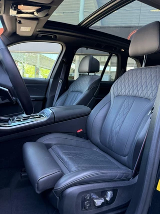 BMW X5 BMW X5 xDrive50e| M PACK PRO| Carbon zwart|22inch performance velg. - afbeelding nr 16