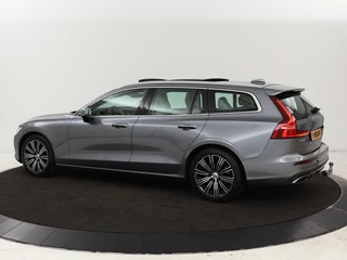 Volvo V60 Volvo V60 2.0 B4 Inscription | Panoramadak | Trekhaak |  Leder | Stoel & stuurverwarming | Head-Up | Adaptive cruise | Harman/Kardon | 360 camera | Carplay | Navigatie | Memory | Full LED | Keyless - afbeelding nr 2