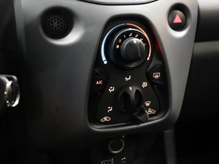 Peugeot 108 Peugeot 108 1.0 e-VTi Active [BLUETOOTH, RADIO, FLIPPERS, ELEK. RAMEN VOOR, AIRCO, NIEUWSTAAT] - afbeelding nr 15