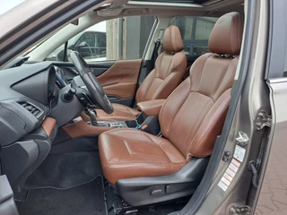 Subaru Forester | Trekhaak | Pano | All-seasons | Leder | LMV 18
