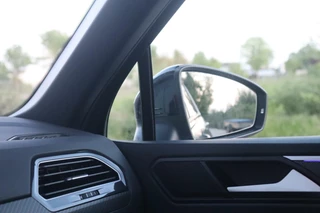 Volkswagen Tiguan Volkswagen Tiguan 1.5 TSI 2x R-Line ACC IQ Black Garantie - afbeelding nr 20