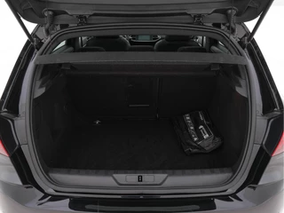 Peugeot 308 Peugeot 308 1.5 BlueHDi Blue Lease GT-Line Aut. *PANO | LEATHER-MICROFIBRE | FULL-LED | DENON-AUDIO | SPORT-SEATS | NAVI-FULLMAP | KEYLESS | DAB | SHIFT-PADDLES | LANE-ASSIST | CAMERA | ECC | CARPLAY | PDC | 17''ALU* - afbeelding nr 10