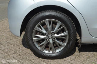 Toyota Yaris Toyota Yaris 1.5 VVT-i Dynamic Hybrid - afbeelding nr 8