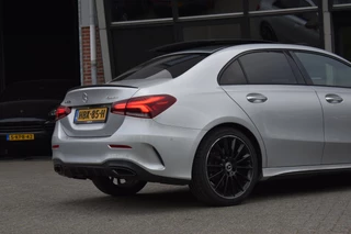 Mercedes-Benz A-Klasse Mercedes-Benz A-klasse 250 4MATIC AMG Pano 360 Lane ACC BM Ambiance - afbeelding nr 17