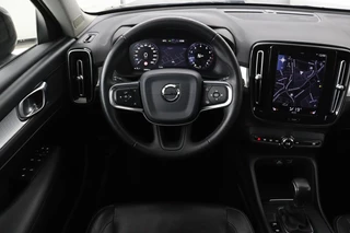 Volvo XC40 Volvo XC40 1.5 T3 Momentum Pro | Leder | Stoelverwarming |  Camera | Navigatie | PDC | Full LED | Climate control - afbeelding nr 3