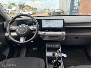 Hyundai Kona Hyundai Kona Electric Comfort Smart 65.4 kWh | Warmtepomp | Trekhaak | Stoel + stuur verwarm - afbeelding nr 10