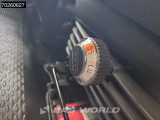 Iveco Daily Iveco Daily 35S21 3.0L Automaat NIEUW MODEL Laadklep Zijdeur ACC CarPlay Lat om Lat Bakwagen Meubelbak Koffer 21m3 Airco - afbeelding nr 18
