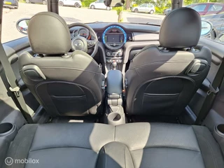 MINI Cooper MINI COOPER 1.5 COOPER CHILI SERIOUS BUSINESS / Panoramadak / Airco / - afbeelding nr 13