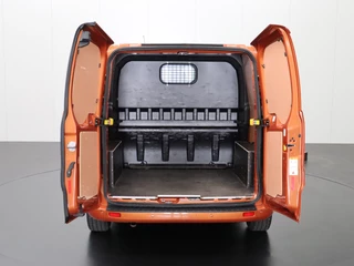 Ford Transit Custom Ford Transit Custom 2.0TDCI 185PK Automaat Dubbele Cabine Sport | Bomvol | 2xSchuifdeur | Navigatie | Camera - afbeelding nr 4