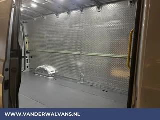 Volkswagen Crafter Parkeersensoren, Bijrijdersbank, 3000kg Trekvermogen - afbeelding nr 11