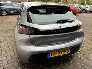 Peugeot 208 Peugeot 208 1.2 PureTech CARPLAY/NAVI/CRUISE *ALL-IN PRIJS* - afbeelding nr 5