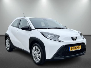 Toyota Aygo X 1.0 VVT-i Play, optioneel: Ramaker Black Edition, €2.000.-