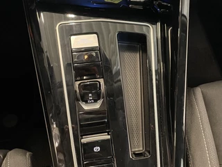 Volkswagen Golf Volkswagen Golf 1.5 eTSI Style Airco ECC Carplay Navi Adaptive Crusie Control Massagestoel AGR Ambiente verlichting - afbeelding nr 25