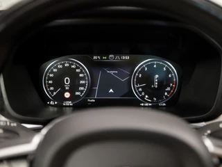Volvo XC60 255Pk Automaat (PANORAMADAK, APPLE CARPLAY, MEMORY SEATS, LEDER, CAMERA, ADAPTIVE CRUISE, STOELVERWARMING, KEYLESS, NIEUWE APK, NIEUWSTAAT) - afbeelding nr 22