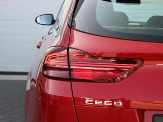 Kia Ceed Sportswagon Kia Ceed Sportswagon 1.6 GDI PHEV DynamicPlusLine | Modeljaar 2022 - afbeelding nr 44