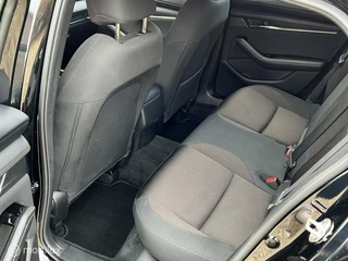 Mazda 3 Mazda 3 2.0 e-SkyActiv-G | 360°Camera | HUD | Stuurverw. | Stoelverw. | 1e eignr. | Dealeronderh. - afbeelding nr 36