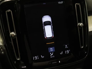 Volvo XC40 Volvo XC40 1.5 T5 Twin Engine Momentum Pro [APPLE CARPLAY, DIGITAL DASH, CRUISE CONTROL,  SCHUIFKANTELDAK, STUURVERWARMING, STOELVERWARMING V+A,  PDC ACHTER,  ELEKTRISCHE ACHTERKLEP, NAVIGATIE, NIEUWSTAAT] - afbeelding nr 15