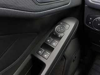 Ford Focus 1.0 EcoBoost 125pk ST-Line Business | Origineel NL | Navi | B&O Sound | Clima | Adap.Cruise | Led Koplampen | Keyless Entry | Pdc V+A+Assist+Camera | Privacy Glass | 18''lm | Trekhaak - afbeelding nr 25