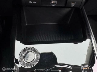 Kia Niro Kia Niro 1.6 GDi PHEV DynamicLine Edition / Plug-inn Hybride / volledig elektrisch rijden 65 km hierna Hybride aandrijving , Navi / Camera achter / Parkeerhulp rondom / Stoel & stuur verwarming / Keyless , fab garantie 7 jaar / 150.000km - afbeelding nr 28