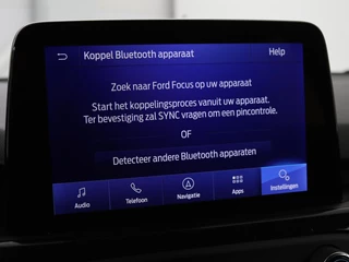 Ford Focus Ford Focus 1.0 EcoBoost ST Line X | Panoramadak |  Stoel & stuurverwarming | Adaptive cruise | Camera | Carplay | Full LED | Trekhaak | Climate control | Navigatie - afbeelding nr 27