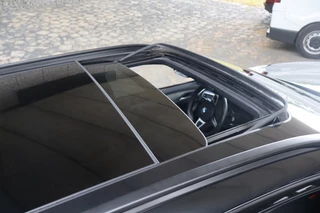 BMW 5 Serie BMW 5 Serie Touring 520i | Geen import | M Sport | Schuifdak | Trekhaak | Compleet - afbeelding nr 6