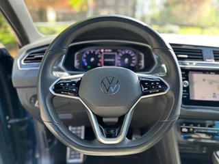 Volkswagen Tiguan Volkswagen Tiguan 1.5 TSI R-Line | Pano | Adaptive | IQ Light | Garantie | - afbeelding nr 9