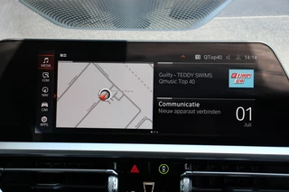 BMW 3 Serie BMW 3 Serie Touring 320i High Executive M Pakket | Pano | Laser | Leder - afbeelding nr 24