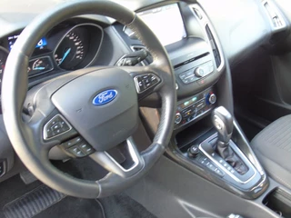 Ford Focus Ford Focus 1.0 Ecoboost 125PK Automaat - 2016 - Airco - Navi - PDC - afbeelding nr 15