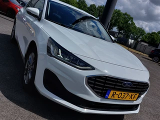 Ford Focus 1.0 EcoBoost 125pk Hybrid Titanium X | Navi | Apple Carplay + Android Auto | Clima | Cruise | Led Koplampen | Pdc V+A+Camera | Stoel+Stuurwielverwarming | Privacy Glass | 16''lm - afbeelding nr 36