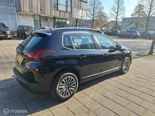 Peugeot 2008 PEUGEOT 2008 1.2 PURETECH BLUE LION AUTOMAAT / Carplay / Navigatie / - afbeelding nr 7