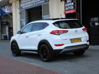 Hyundai Tucson Hyundai TUCSON 1.6 T-GDi Comfort 4WD Aut Leer Navi Camera Carplay Pano - afbeelding nr 2