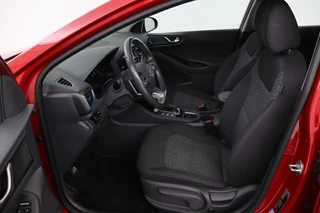 Hyundai IONIQ Hyundai IONIQ 1.6 GDI PHEV | Stoel & stuurverwarming |  Adaptive cruise | Full LED | Camera | Carplay | Navigatie | Keyless | Climate control - afbeelding nr 4