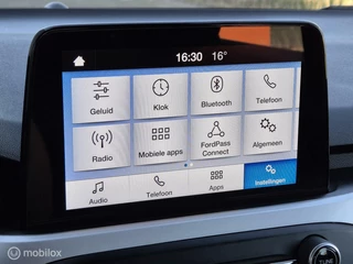 Ford Focus FORD FOCUS 1.0 ECOBOOST TREND EDITION/LED/CARPLAY/CRUISE/LANE ASSIST/16''LMV - afbeelding nr 23