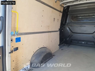 Volkswagen Crafter Volkswagen Crafter 177pk Dubbel Cabine L4H3 Trekhaak Airco Cruise Camera Parkeersensoren Euro6 DC Doka Mixto 11m3 Airco Trekhaak Cruise control - afbeelding nr 8
