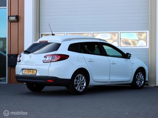 Renault Mégane Renault Mégane 1.5 dCi Limited S&S | Navigatie | Rijklaar !! - afbeelding nr 19