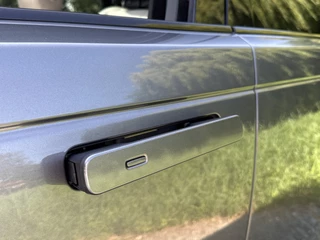 Land Rover Range Rover Velar Land Rover Range Rover Velar 2.0 250PK AWD R-DYNAMIC BLACK PACK SE LEDER/VIRTUAL/PANORAMADAK - afbeelding nr 10