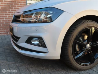 Volkswagen Polo Volkswagen Polo 1.0 TSI Highline/Automaat/virtueel/carplay/pdc/nav/17