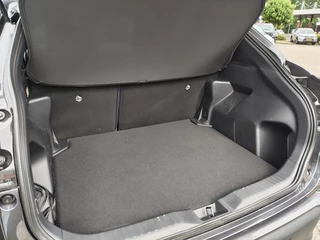 Toyota Yaris Cross Toyota Yaris Cross 1.5 Hybrid 130 Dynamic | Comfort Pack | Sensoren v/a | Stoelverw - afbeelding nr 33