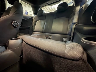 MINI Cooper MINI Cooper Mini 1.5 Serious Automaat Panoramadak, Sportstoelen, navigatie, led lampen, climate control Keyles, Veel opties! - afbeelding nr 14