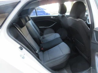 Hyundai i20 Hyundai I20 1.0 T-GDI Comfort Stoel/Stuurverwarming PDC - afbeelding nr 11