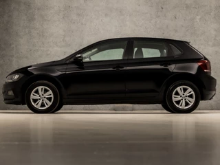 Volkswagen Polo Volkswagen Polo 1.0 TSI Sportline (APPLE CARPLAY, LM VELGEN, CRUISE, SPORTSTOELEN, LED ACHTERLICHTEN, NIEUWE APK, NIEUWSTAAT) - afbeelding nr 2