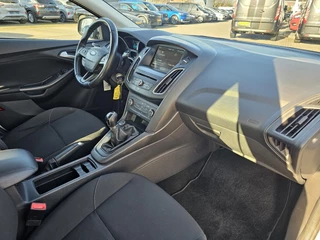 Ford Focus Ford Focus 1.0 Trend Edition Airco | Bluetooth | Navigatie | PDC achter | Multifunctioneel stuurwiel | Nette auto! - afbeelding nr 8