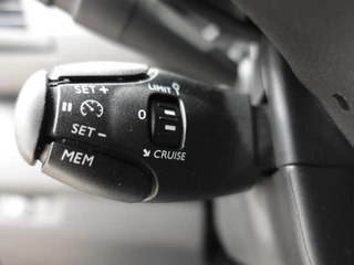 Peugeot Expert Peugeot Expert 2.0 BlueHDI 145PK L3 Automaat Airco Navigatie Trekhaak Cruise Control - afbeelding nr 22