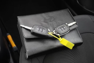 Hyundai i10 Hyundai i10 1.0i Comfort CarPlay | Navigatie | NAP | Bluetooth - afbeelding nr 20