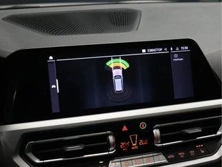 BMW 3 Serie [SCHUIFKANTELDAK, VOL LEDER, DIGITAL DASH, HARMAN KARDON, M-STUUR, APPLE CARPLAY, ANDROID, LED, GROOT NAVIGATIE, NIEUWSTAAT] - afbeelding nr 10